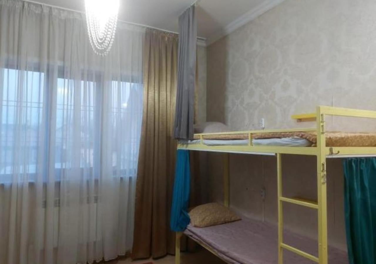 Room Hostel Dostyk Almatý Exterior foto